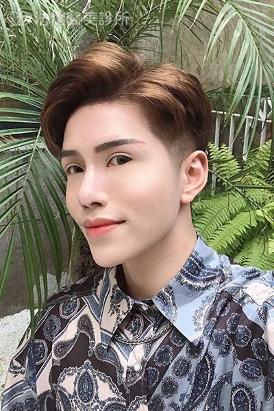 自體肋骨隆鼻