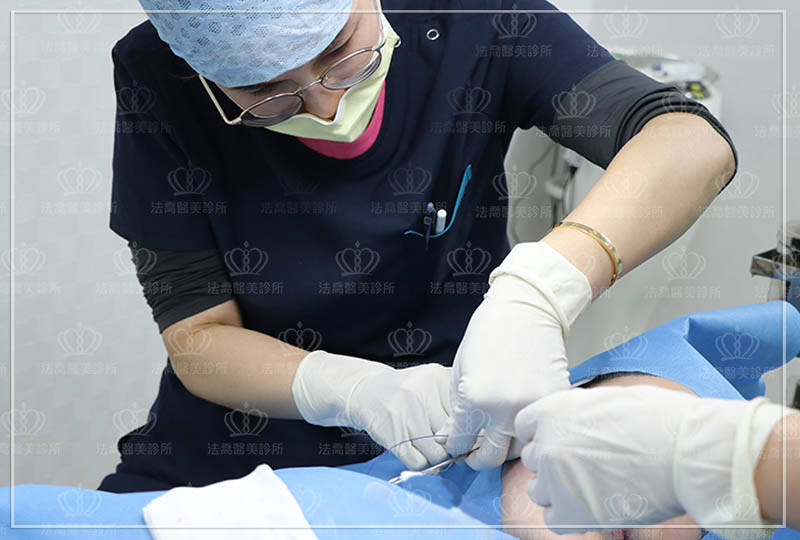 法喬醫美微整張慈恩醫師療程施作中
